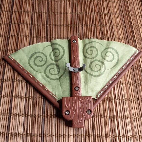 Avatar Last Airbender Green Wings Battle Glider Replacement Part H9752 - Picture 3 of 9